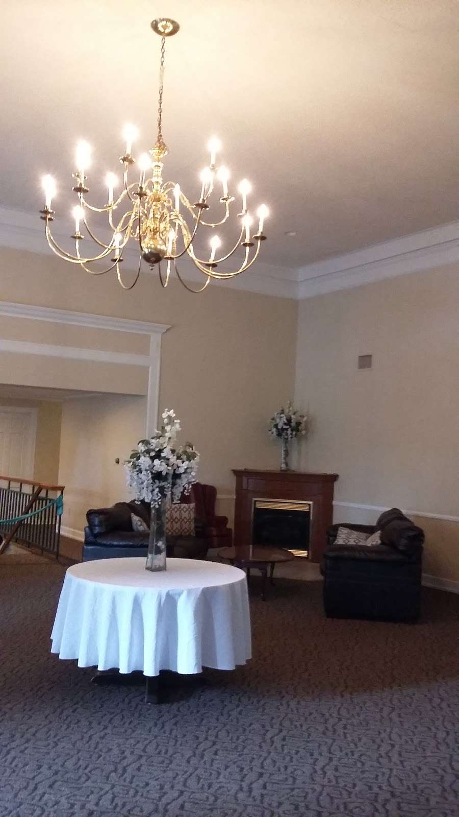 Fountain Springs Country Inn | 52 Country Club Rd, Ashland, PA 17921, USA | Phone: (570) 875-3724