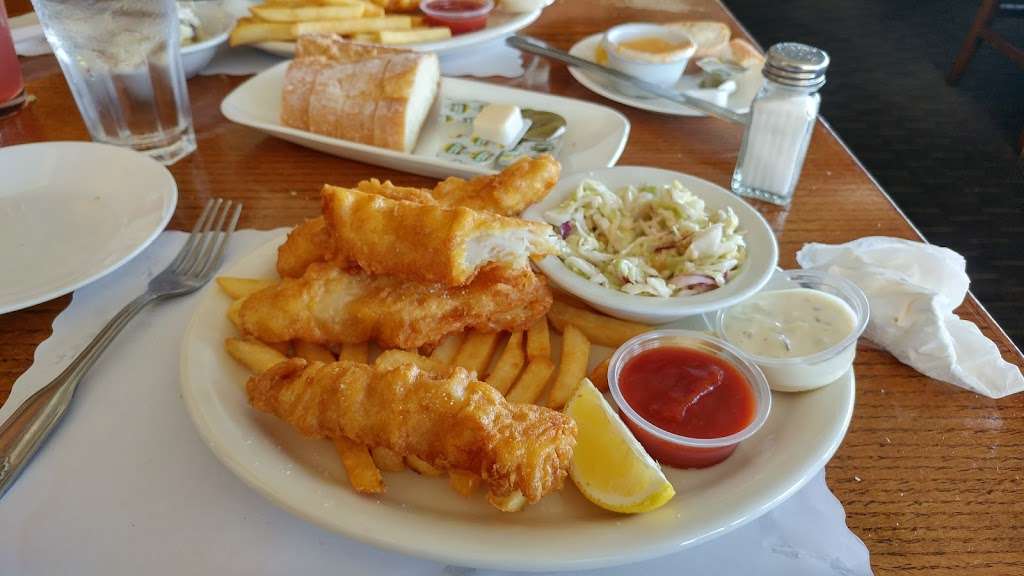 Pier 29 Restaurant & Bar | 1148 Ballena Blvd, Alameda, CA 94501, United States | Phone: (510) 865-5088