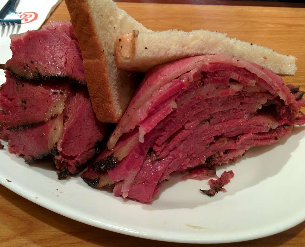 Carnegie Deli Inc | 605 Washington Ave, Carlstadt, NJ 07072, USA | Phone: (201) 507-5557