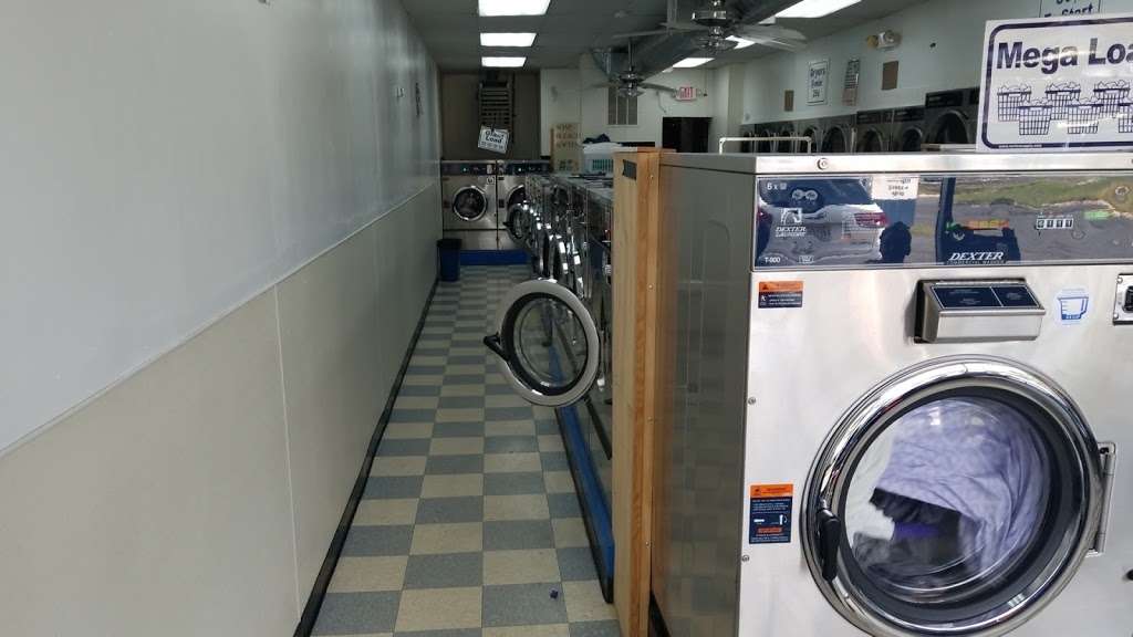 Smileys Laundromat | 1 County Road 516, Old Bridge, NJ 08857, USA | Phone: (201) 873-1310