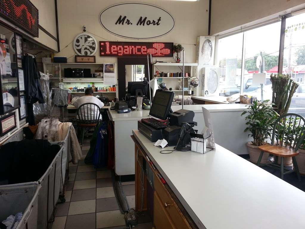 Mr Mort Cleaners | 17-01 Broadway, Fair Lawn, NJ 07410, USA | Phone: (201) 797-4888