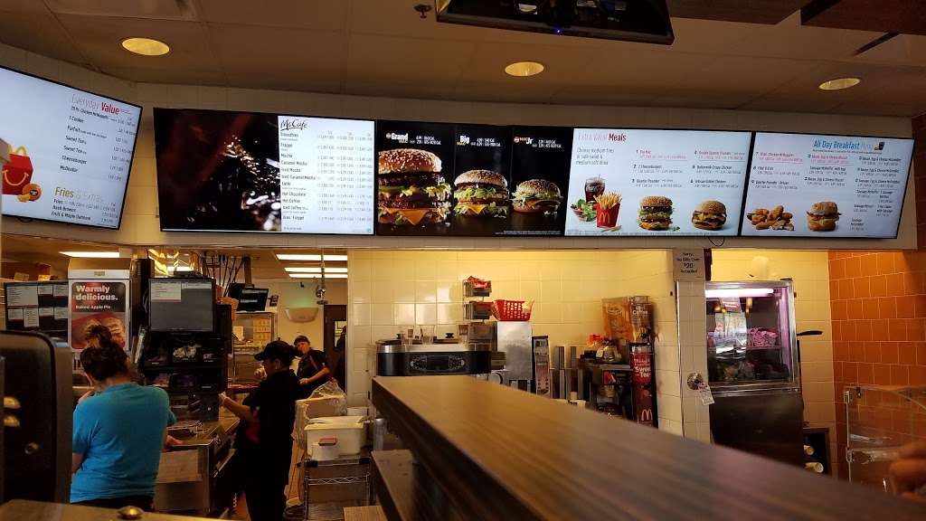 McDonalds | 100 W Sauk Trail, South Chicago Heights, IL 60411 | Phone: (708) 756-2218