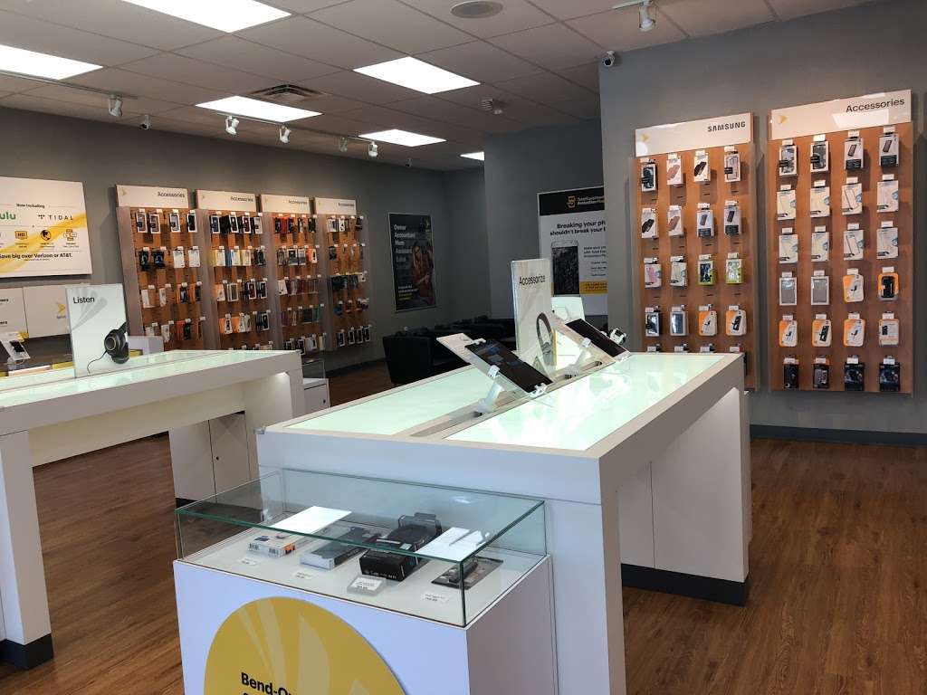 Sprint Store | 12585 E Carson St, Hawaiian Gardens, CA 90716, USA | Phone: (562) 924-2277