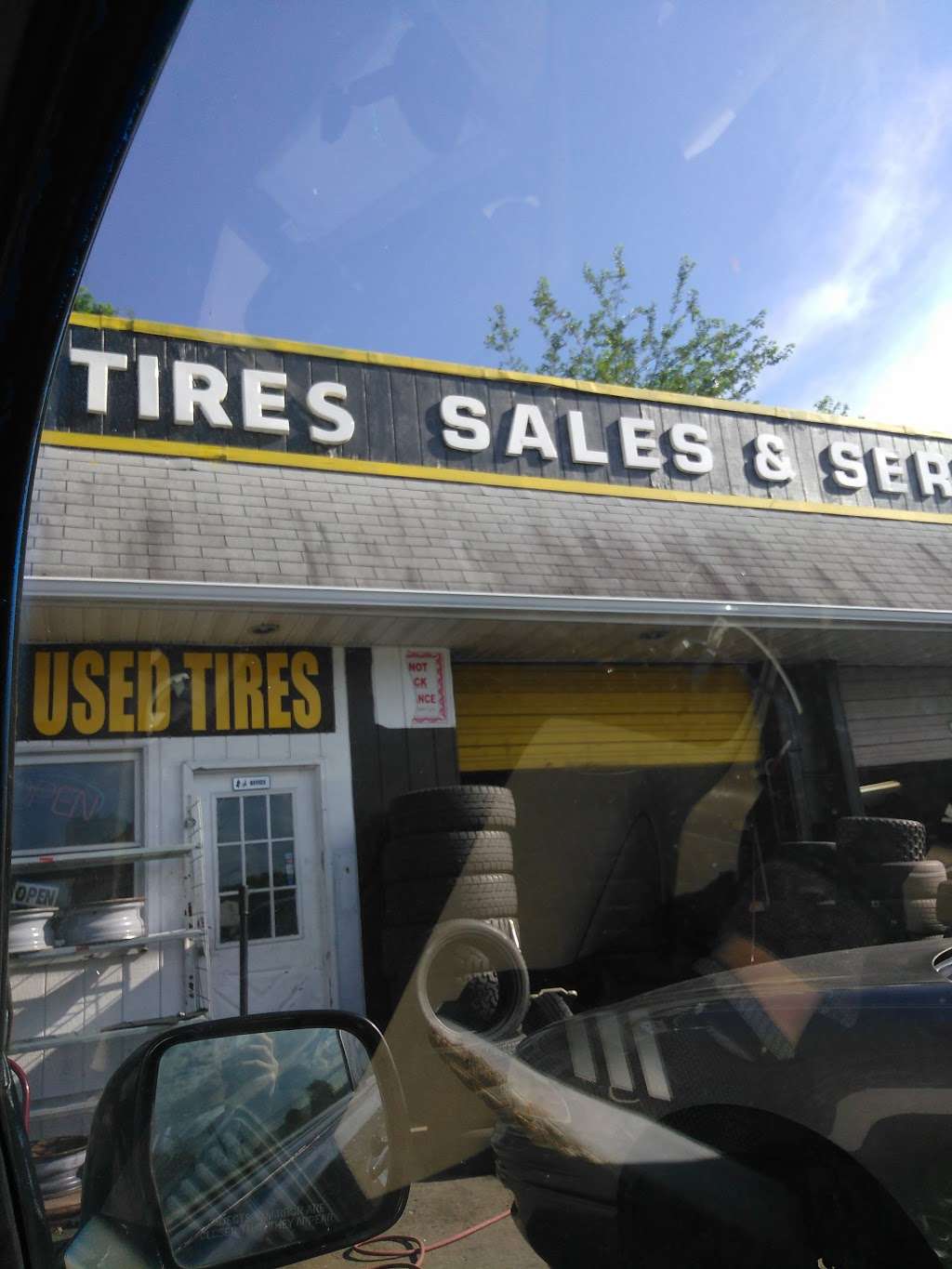 Happy Tires LLC | 3801 North Point Blvd, Dundalk, MD 21222, USA | Phone: (443) 423-2145