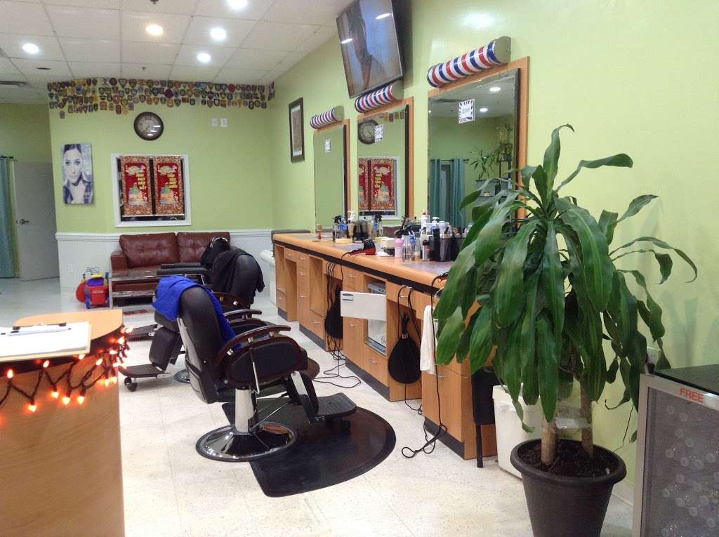 Nonis Barber Shop | 10173 Hastings Dr, Manassas, VA 20110, USA | Phone: (703) 369-4331