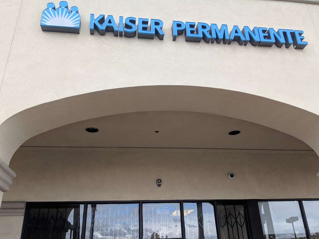 Kaiser Permanente Camarillo Pharmacy | 309 W Ventura Blvd, Camarillo, CA 93010 | Phone: (877) 214-7840