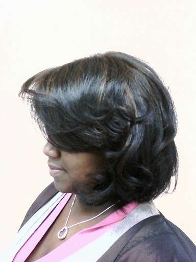 TheUpScaleSalon | 5234-28 S Blackstone Ave, Chicago, IL 60615 | Phone: 738.471.9009