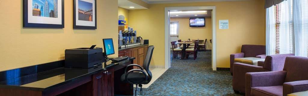 Holiday Inn Express & Suites King Of Prussia | 260 N Gulph Rd, King of Prussia, PA 19406 | Phone: (610) 768-9500