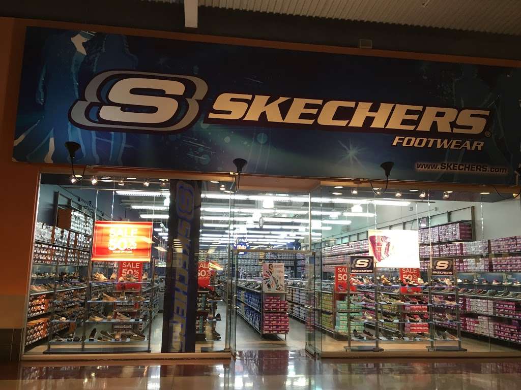 SKECHERS Factory Outlet | 32100 S Las Vegas Blvd #432, Primm, NV 89019, USA | Phone: (702) 874-1890