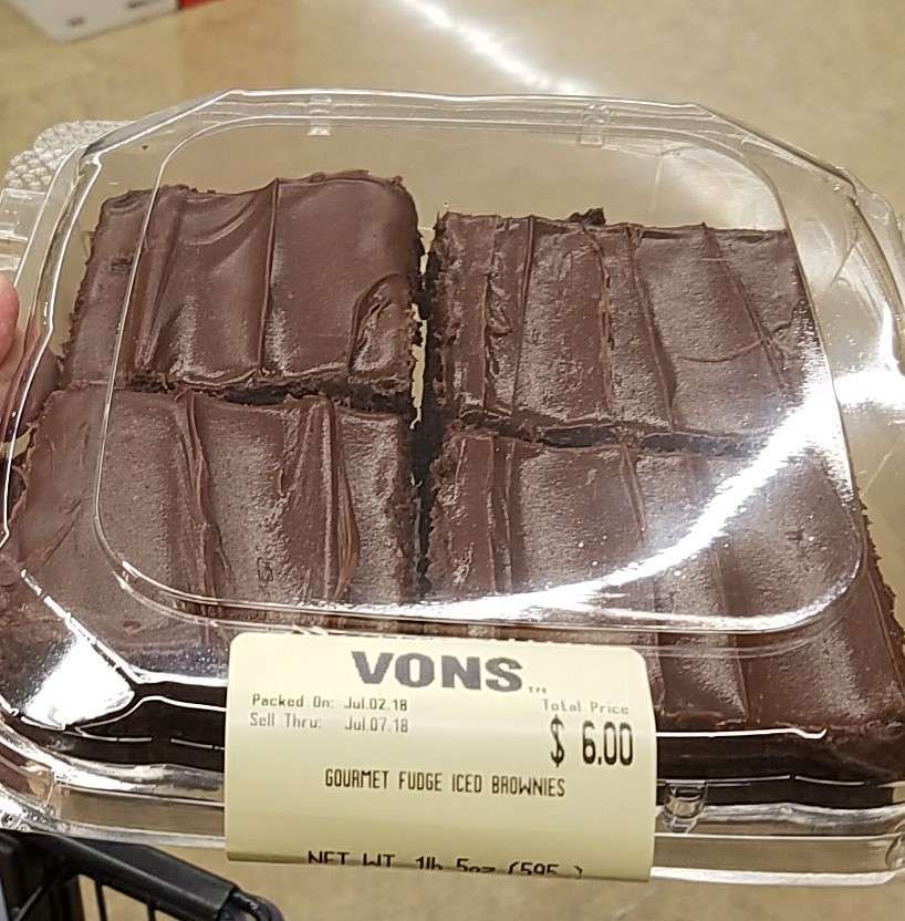 Vons | 2938 Tapo Canyon Rd, Simi Valley, CA 93063, USA | Phone: (805) 426-6021