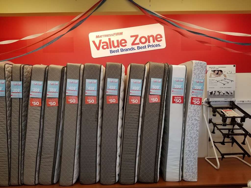 Mattress Firm Anderson | 5409 Scatterfield Rd, Anderson, IN 46013, USA | Phone: (765) 649-2745