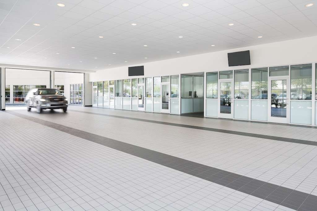 Sewell INFINITI of North Houston | 17825 North Fwy, Houston, TX 77090, USA | Phone: (281) 569-3100