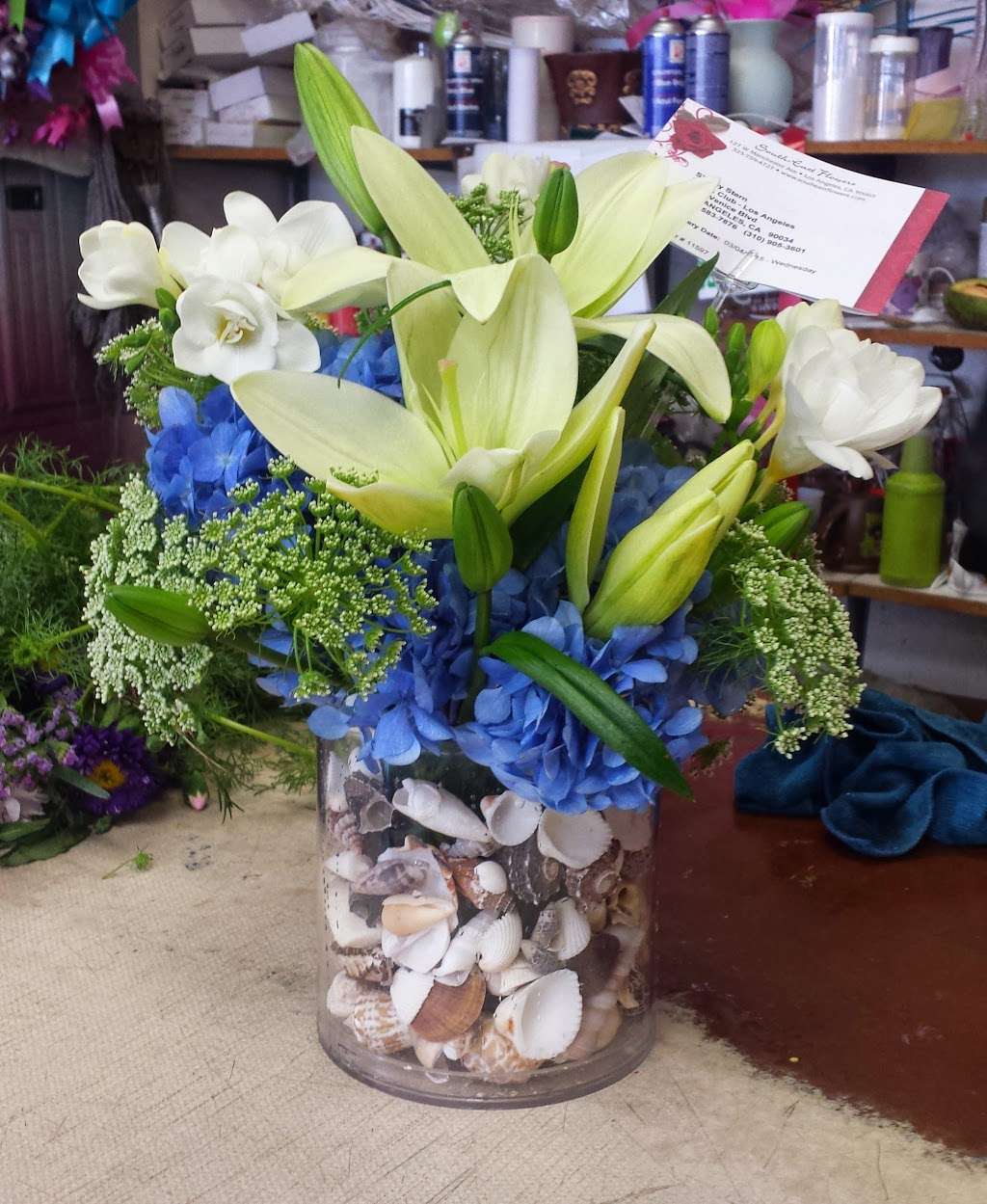 South East Flower Shop | 127 W Manchester Ave unit#4, Los Angeles, CA 90003, USA | Phone: (323) 759-0575