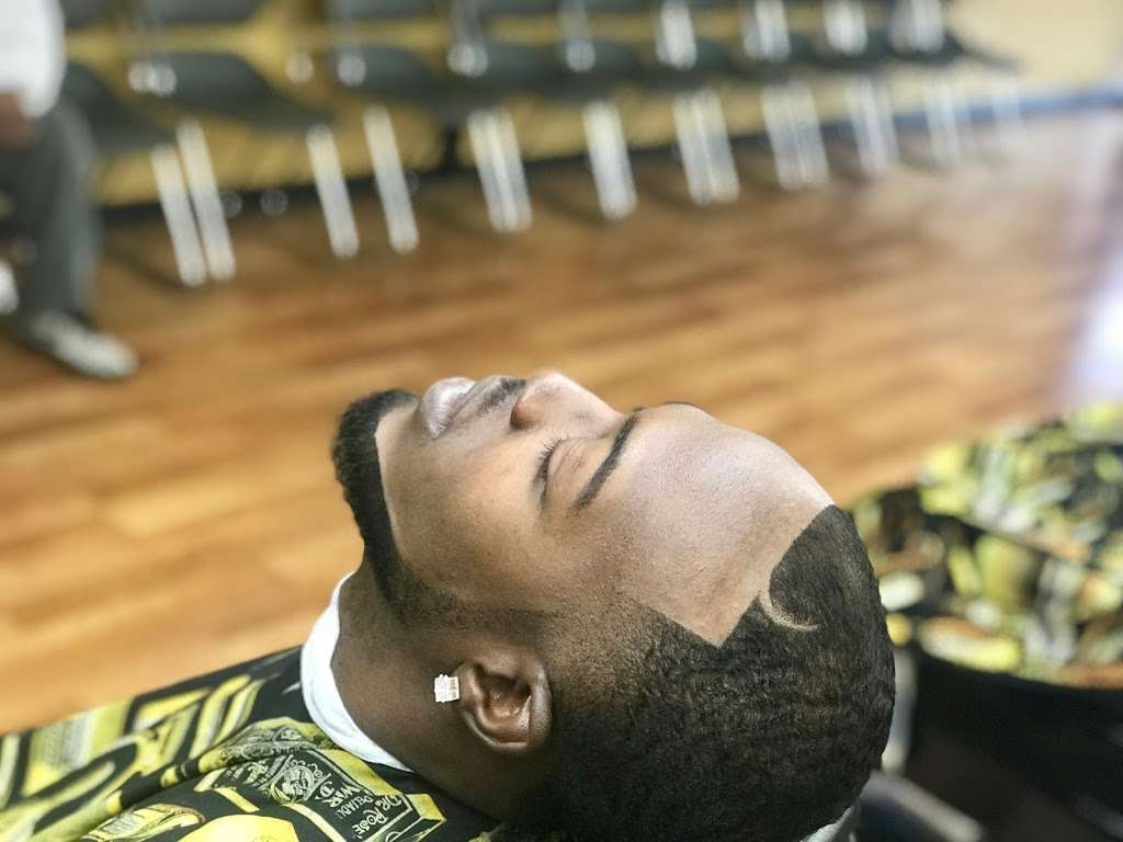 Cezo Da Barber | 858 Belt Line Rd, Garland, TX 75040, USA | Phone: (469) 474-5000