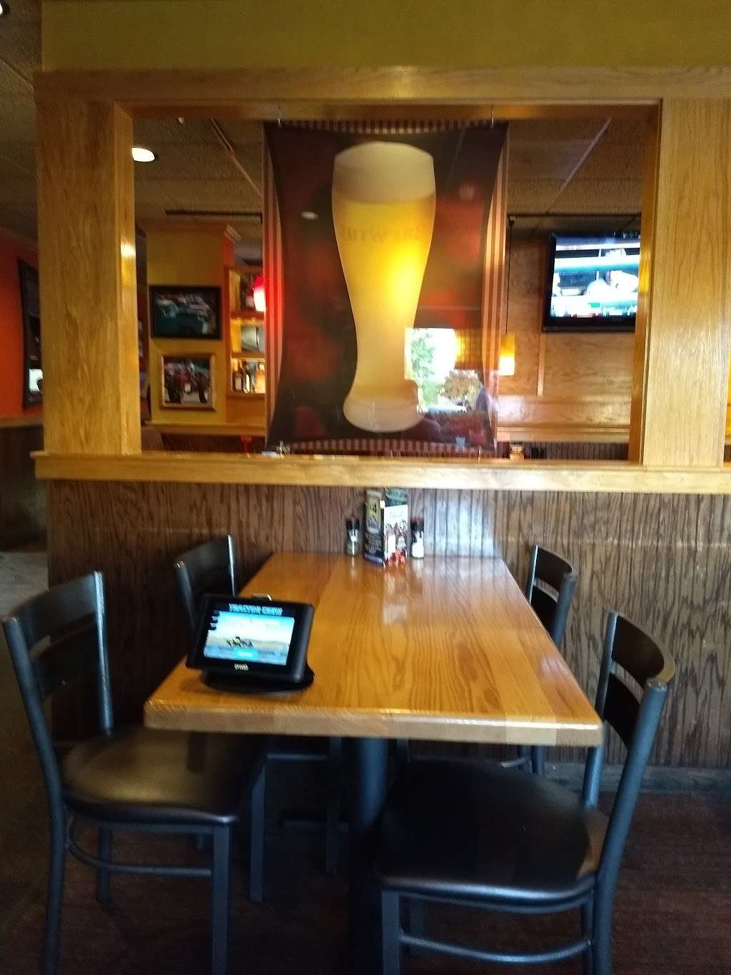 Applebees Grill + Bar | 2340 S Oak St, Ottawa, KS 66067, USA | Phone: (785) 242-2297