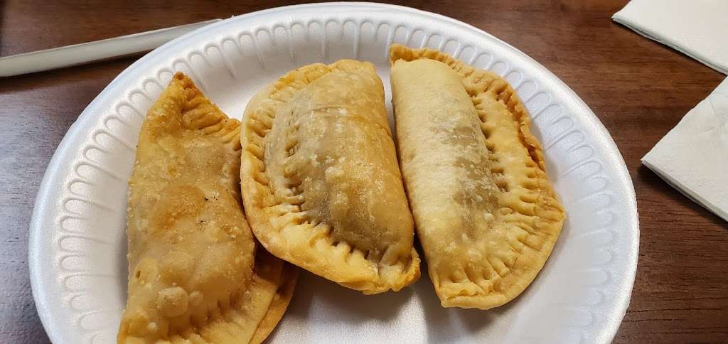 Empanada Heaven | 3290 Cypress Gardens Rd SE, Cypress Gardens, FL 33884, USA | Phone: (863) 280-6260