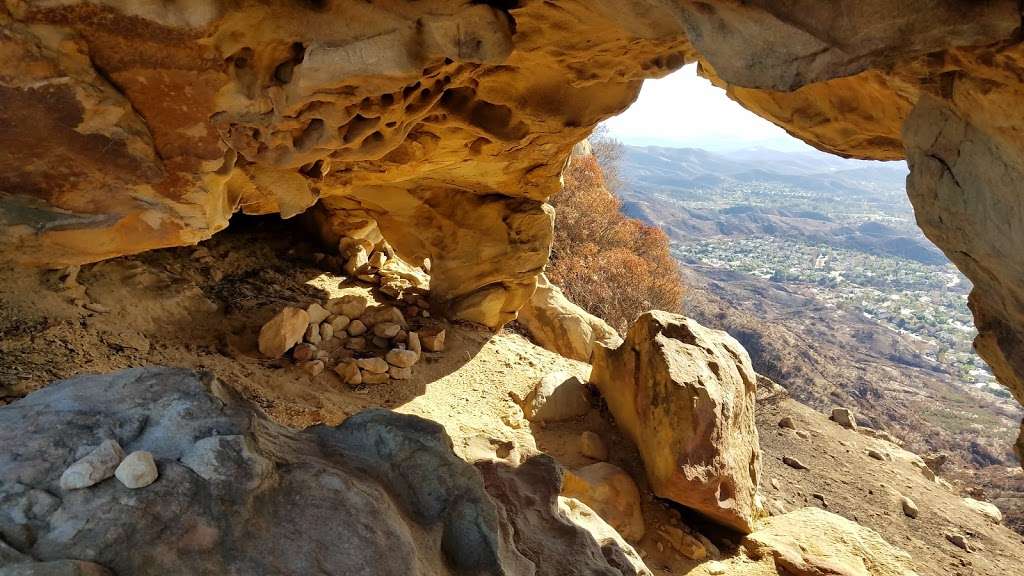 CoBa Arch | Thousand Oaks, CA 91362, USA