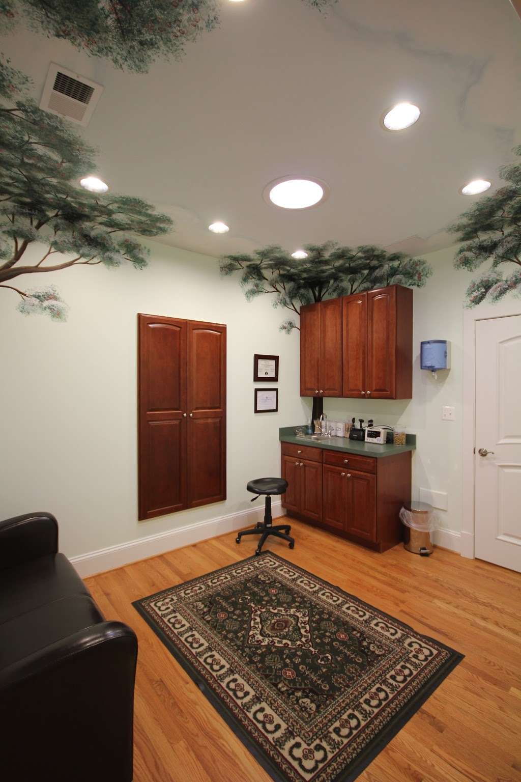 Family Veterinary Clinic | 1413 Defense Hwy #100, Gambrills, MD 21054, USA | Phone: (410) 721-4545