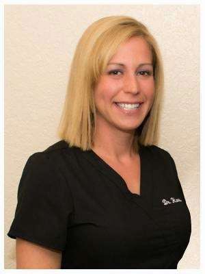 Dr. Dina Harris-Rodriguez, DMD | 7797 N University Dr, Tamarac, FL 33321, USA | Phone: (954) 722-9339