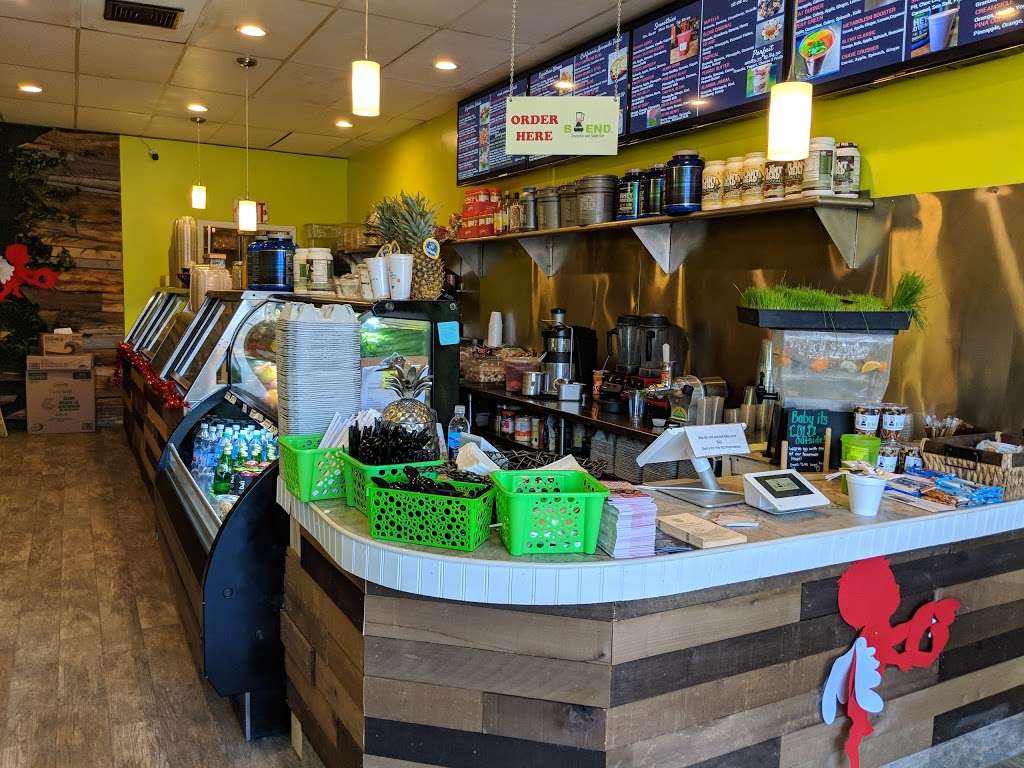 Blend Smoothie and Salad Bar- New Windsor | 357 Old Forge Hill Rd #400, New Windsor, NY 12553, USA | Phone: (845) 784-4982