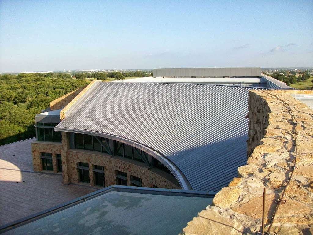 Supreme Roofing | 1355 N Walton Walker Blvd, Dallas, TX 75211 | Phone: (214) 330-8913