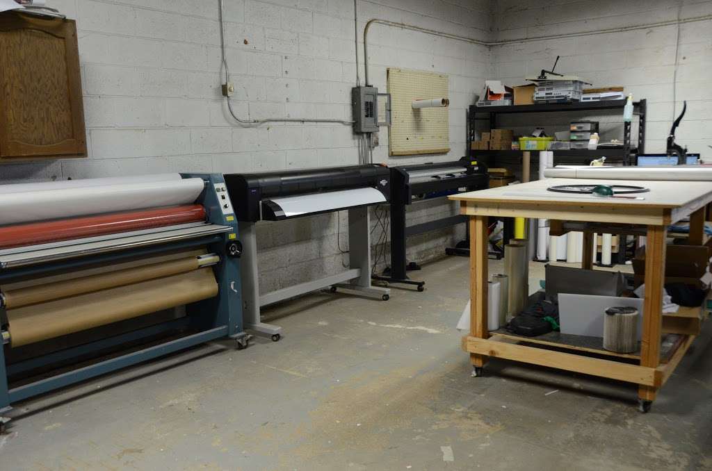 Graphic Sign Shop | 1200 15th Ave, Union Grove, WI 53182, USA | Phone: (262) 878-5902