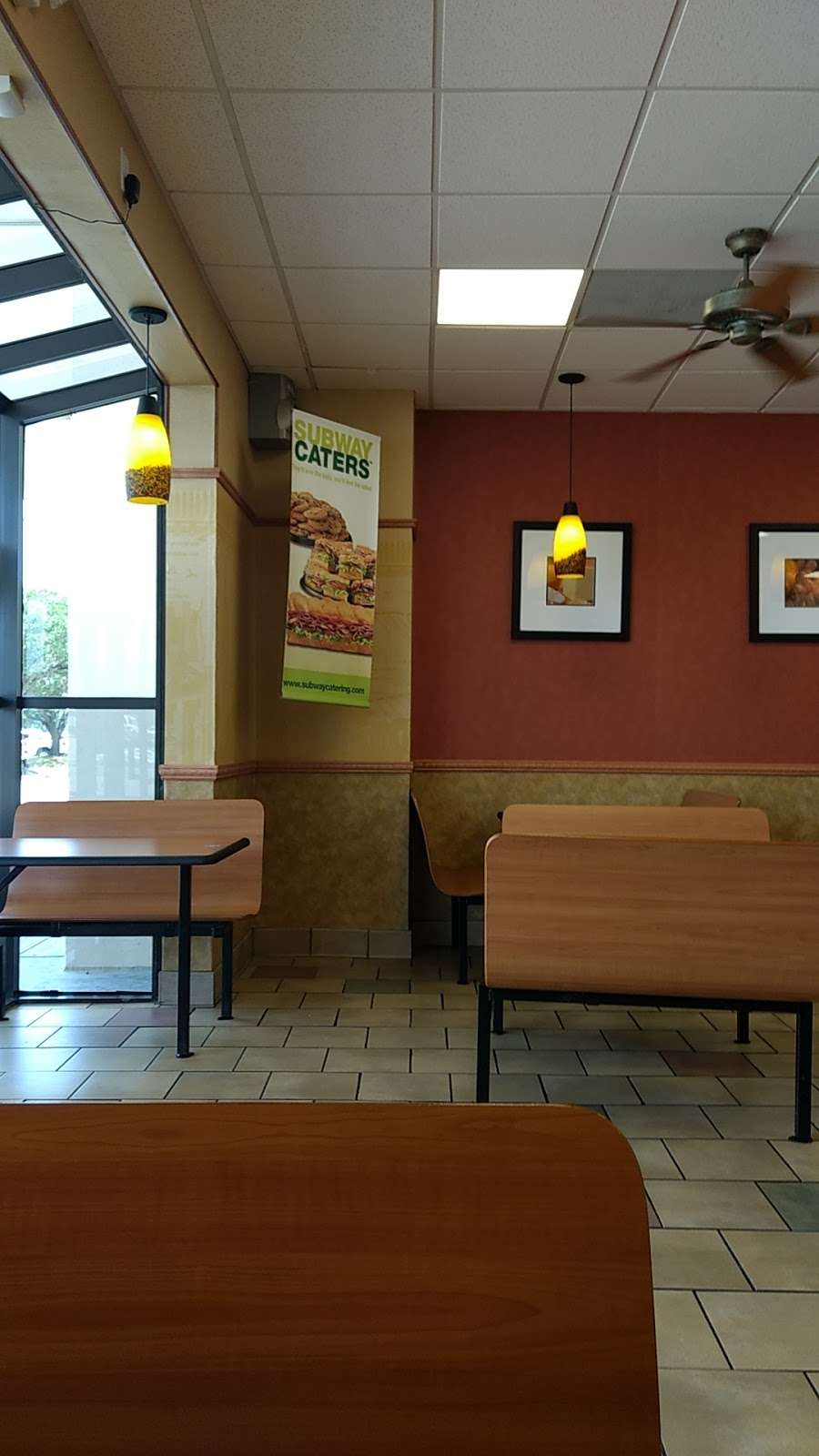 Subway | 5270 Griggs Rd Bldg C, Houston, TX 77021, USA | Phone: (713) 636-9511