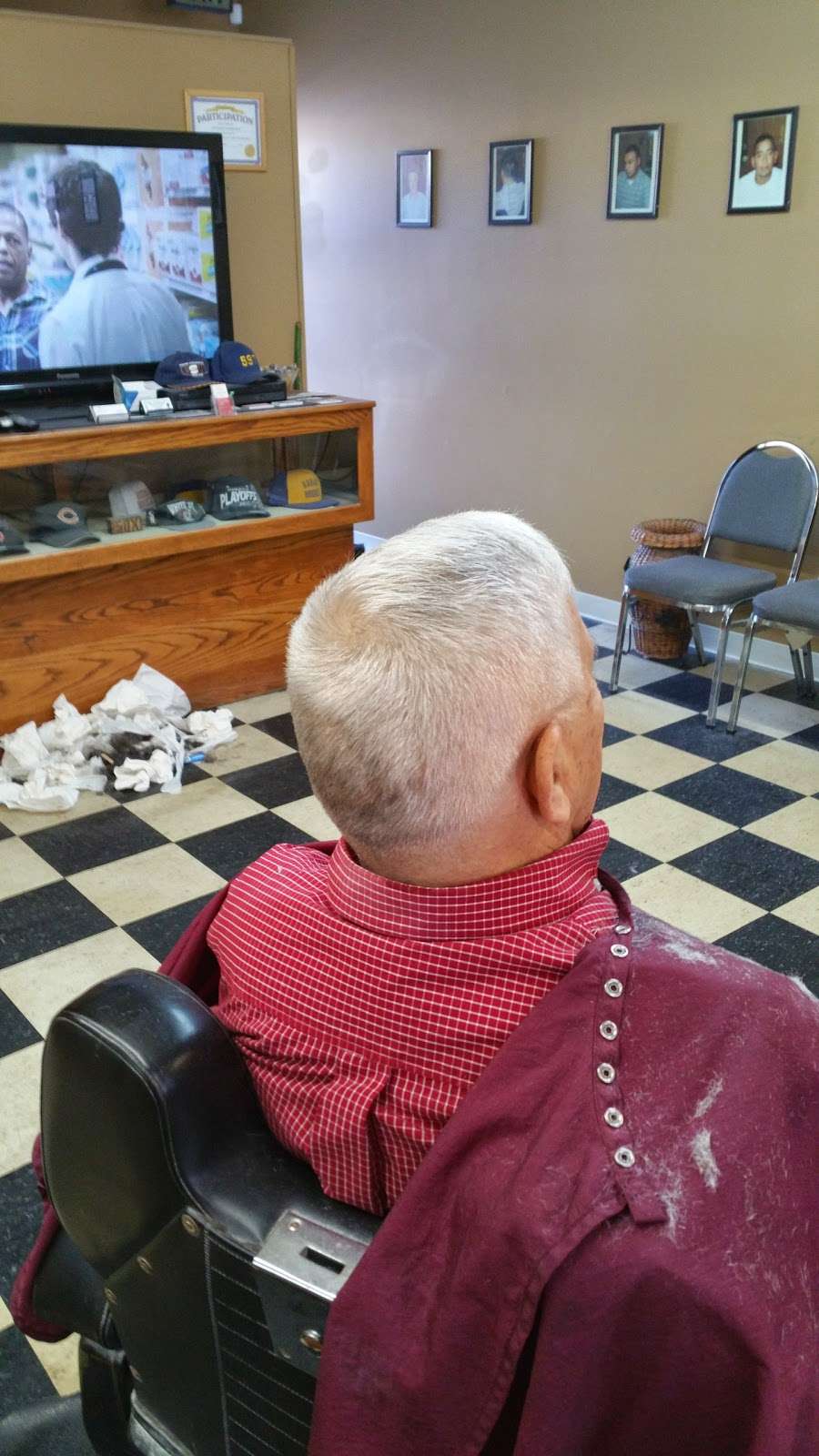 Hobart Barber Shop | 838 E 3rd St, Hobart, IN 46342 | Phone: (219) 942-2334