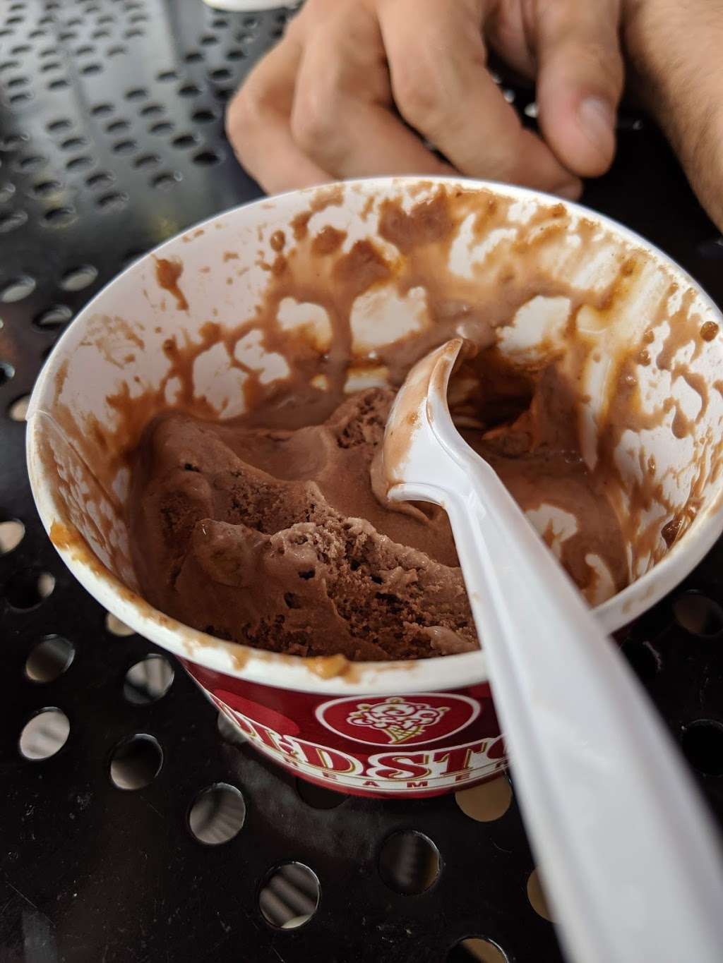 Cold Stone | 2000 E Rio Salado Pkwy Suite 1211, Tempe, AZ 85281, USA | Phone: (480) 968-1255