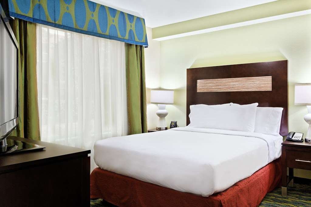 Homewood Suites by Hilton Orlando Airport | 5425 Gateway Village Cir, Orlando, FL 32812 | Phone: (407) 857-5791