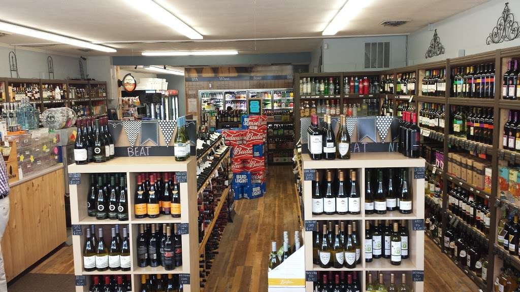 R & L Liquors, Wine & Beer Package Store in Salisbury MA | 105 Elm St, Salisbury, MA 01952, USA | Phone: (978) 465-5491