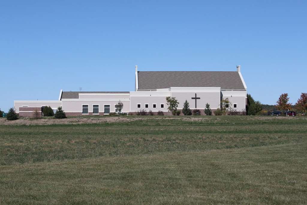 Oakwood Church - church  | Photo 4 of 10 | Address: 3041 Oakwood Rd, Hartland, WI 53029, USA | Phone: (262) 367-1212