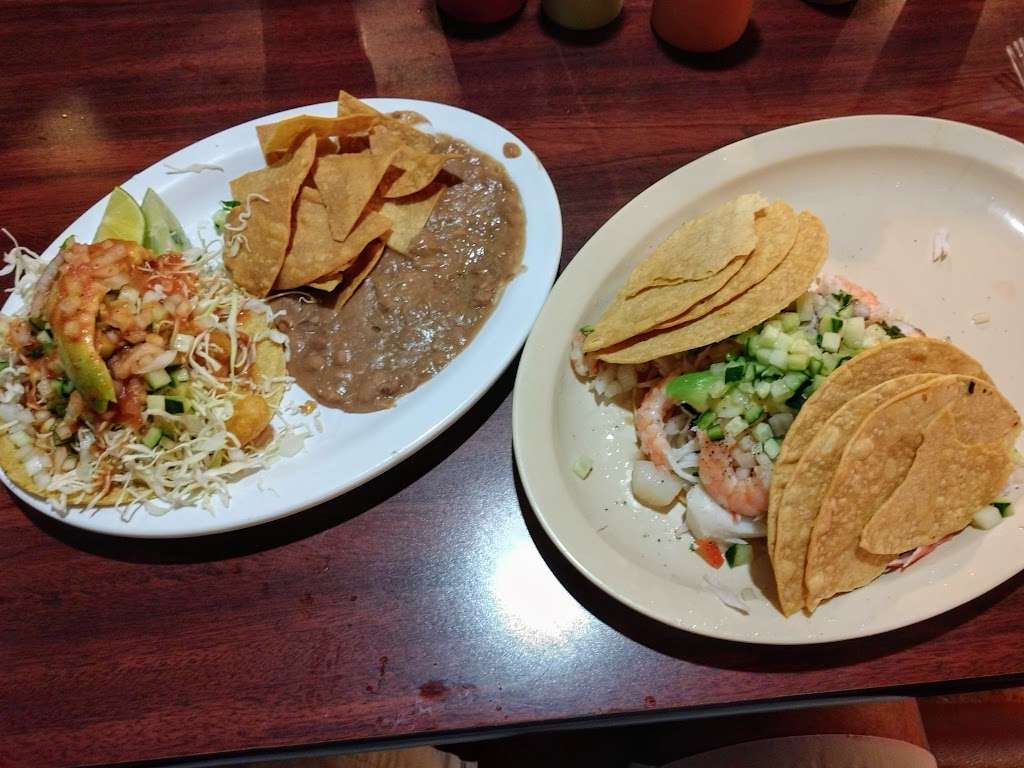 Peñas Tacos | 8319 Foothill Blvd, Sunland-Tujunga, CA 91040, USA | Phone: (818) 433-8634