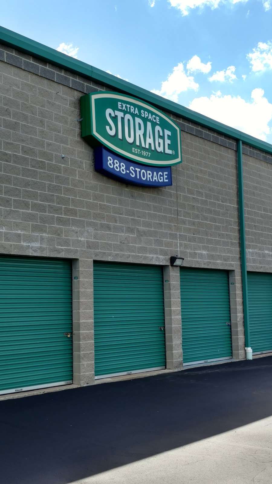 Extra Space Storage | 281 Indian Head Rd, Kings Park, NY 11754, USA | Phone: (631) 544-0200