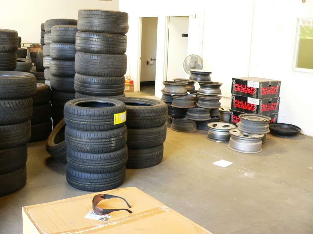 Alvarez Tire | 11421 Woodside Ave D, Santee, CA 92071, USA | Phone: (619) 749-8750