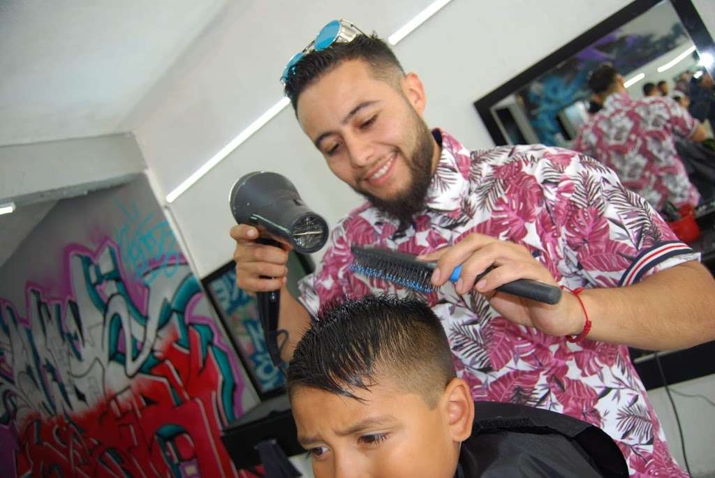 Barberia 360 | Las Cumbres, 22545 Tijuana, B.C., Mexico | Phone: 6179849