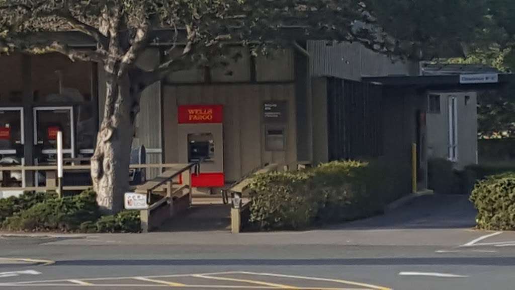 ATM (Wells Fargo Bank) | 1550 Tiburon Blvd, Belvedere, CA 94920, USA | Phone: (415) 435-5275