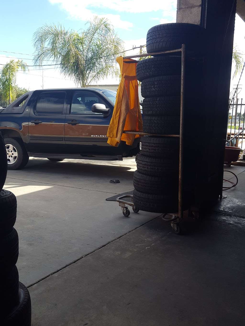 Juan Discount Tires | 1120 S G St, Perris, CA 92570 | Phone: (951) 657-0613