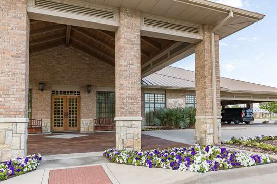 Rolling Oaks Funeral Home | 400 Freeport Pkwy, Coppell, TX 75019, USA | Phone: (972) 745-1638