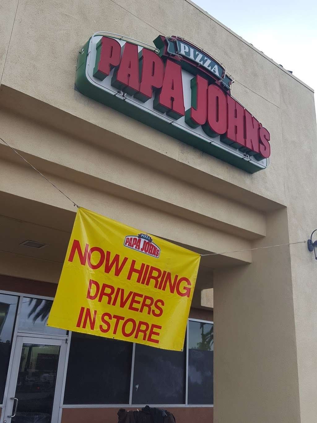 Papa Johns Pizza | 1914 S Garey Ave, Pomona, CA 91766, USA | Phone: (909) 627-7500