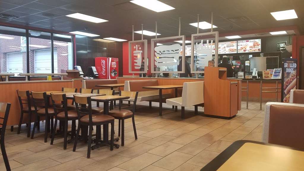 Burger King | 1624 Cottman Ave, Philadelphia, PA 19111, USA | Phone: (215) 722-4946