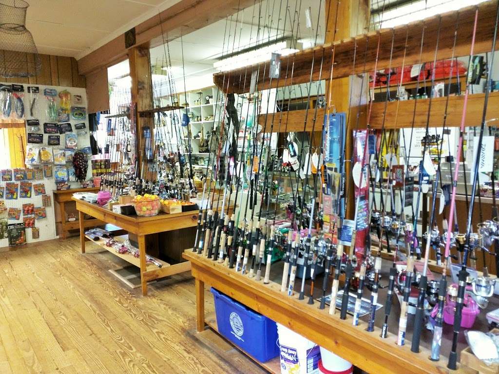 Hagemanns Tackle & Variety | 116 Richardson Ave, Shohola, PA 18458, USA | Phone: (570) 559-7589