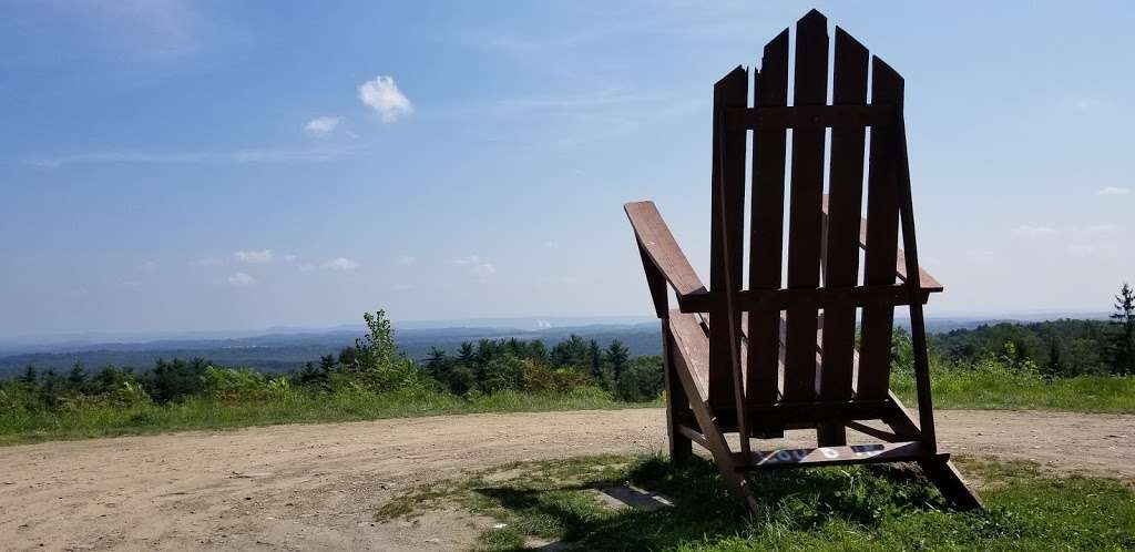 Big Chair Overlook - museum  | Photo 5 of 10 | Address: C09-01A-002, Bangor, PA 18013, USA
