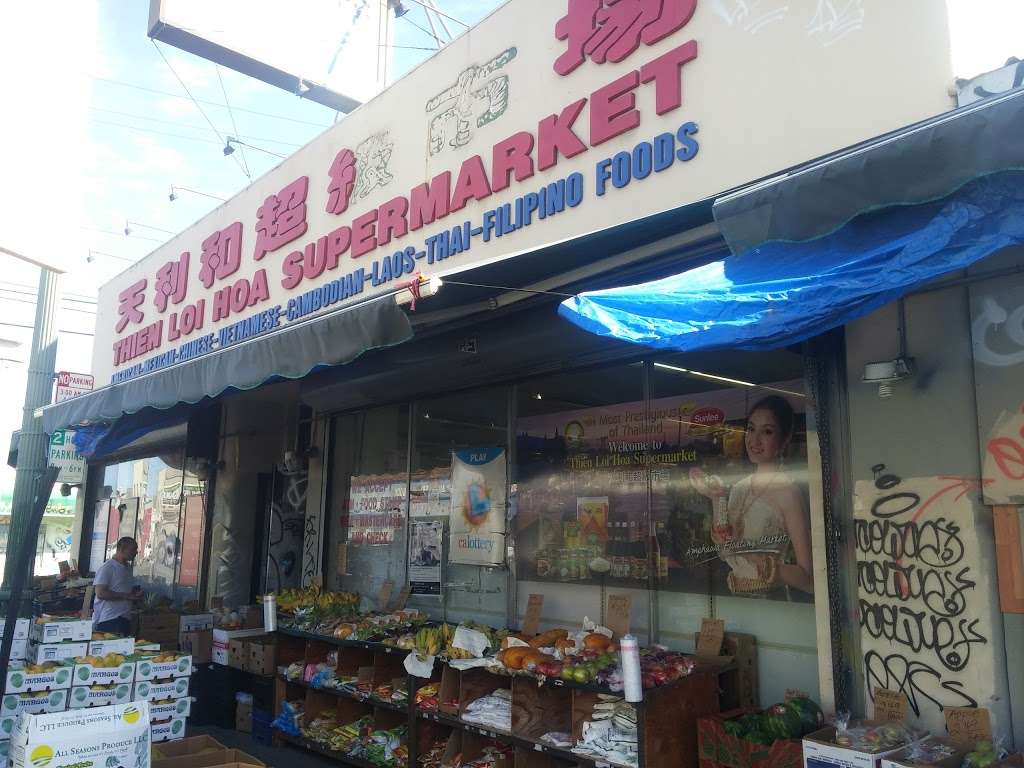 Thien Loi Hoa Supermarket | 1199 E 12th St, Oakland, CA 94606 | Phone: (510) 663-0138