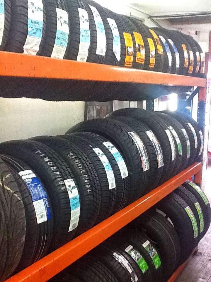 Kingswood Tyres | West View, Brighton Rd, Lower Kingswood KT20 6SU, UK | Phone: 01737 830999