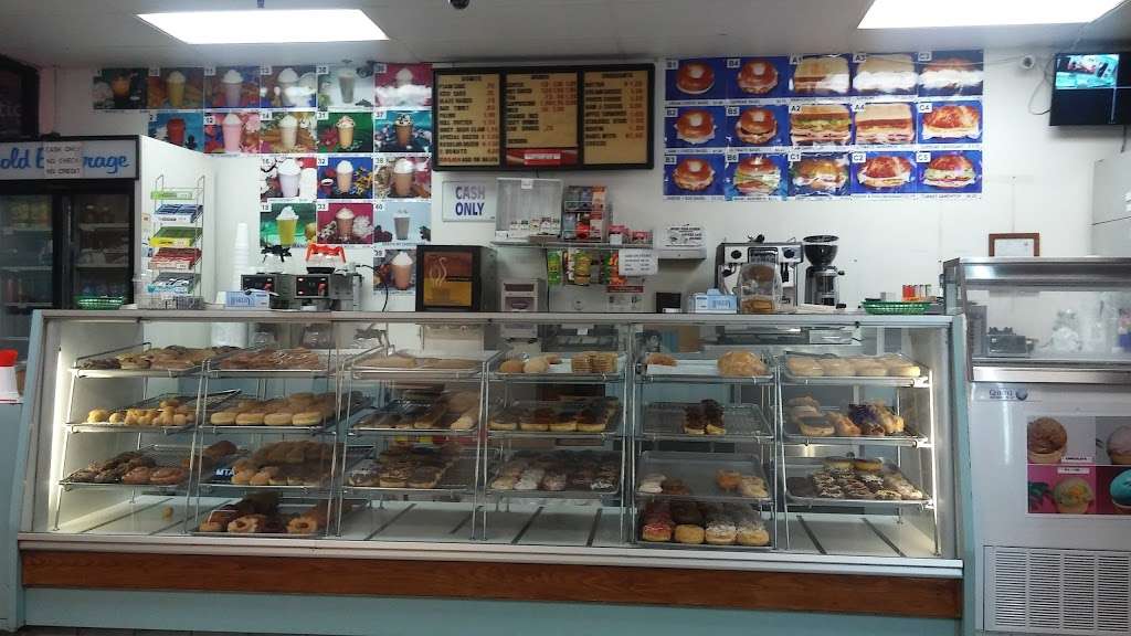 La Donuts | 558 S Anaheim Blvd # 105, Anaheim, CA 92805, USA | Phone: (714) 224-0030