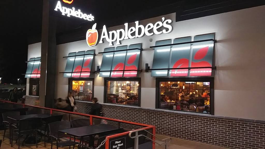 Applebees Grill + Bar | 8000, 1010 Mall Walk West, Yonkers, NY 10704, USA | Phone: (914) 376-6222