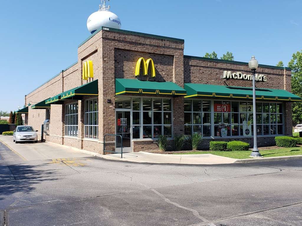 McDonalds | 40w225 IL-64, St. Charles, IL 60175, USA | Phone: (630) 587-2671
