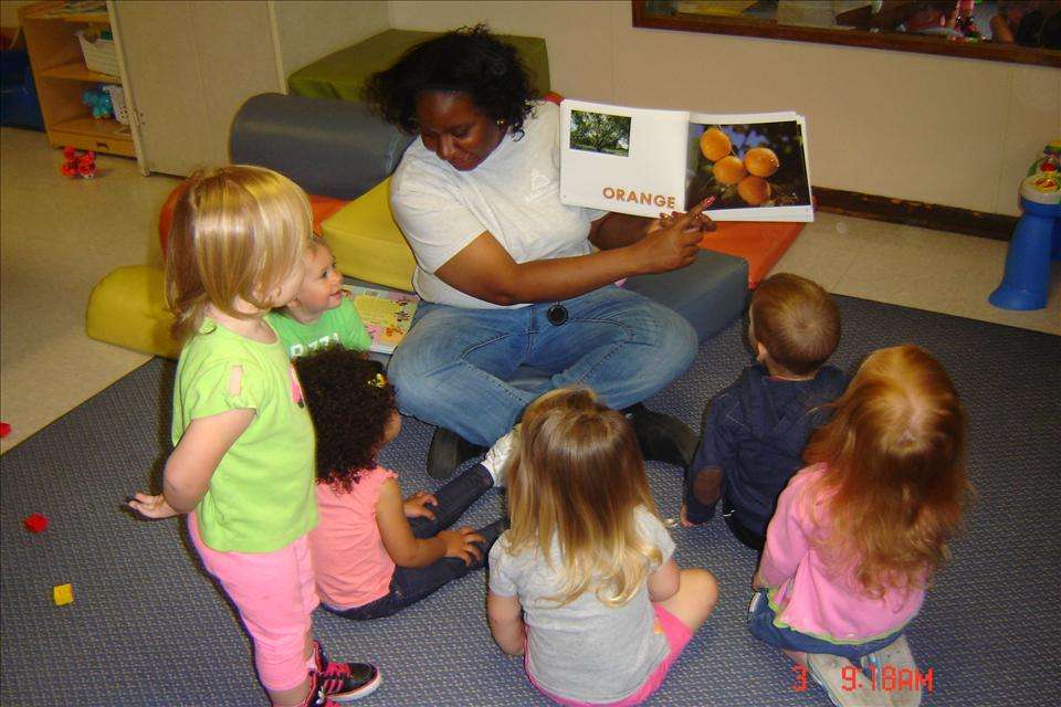 Central Avenue KinderCare | 3625 Central Ave, Columbus, IN 47203, USA | Phone: (812) 376-8399