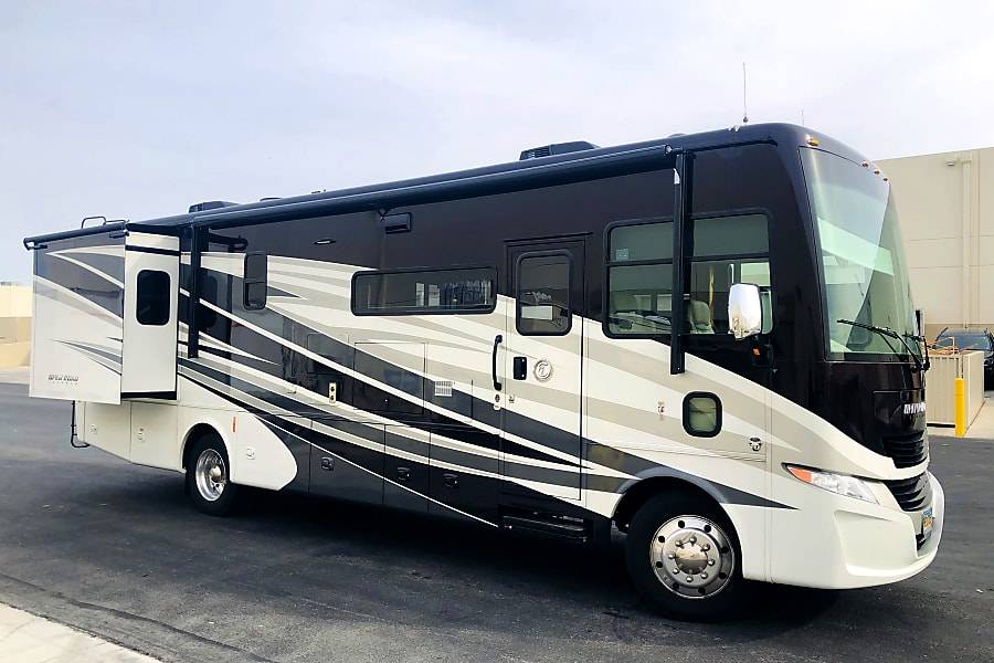 RV Pirate Rentals | 7200 Montessouri St Suite 130, Las Vegas, NV 89113, USA | Phone: (801) 556-1917